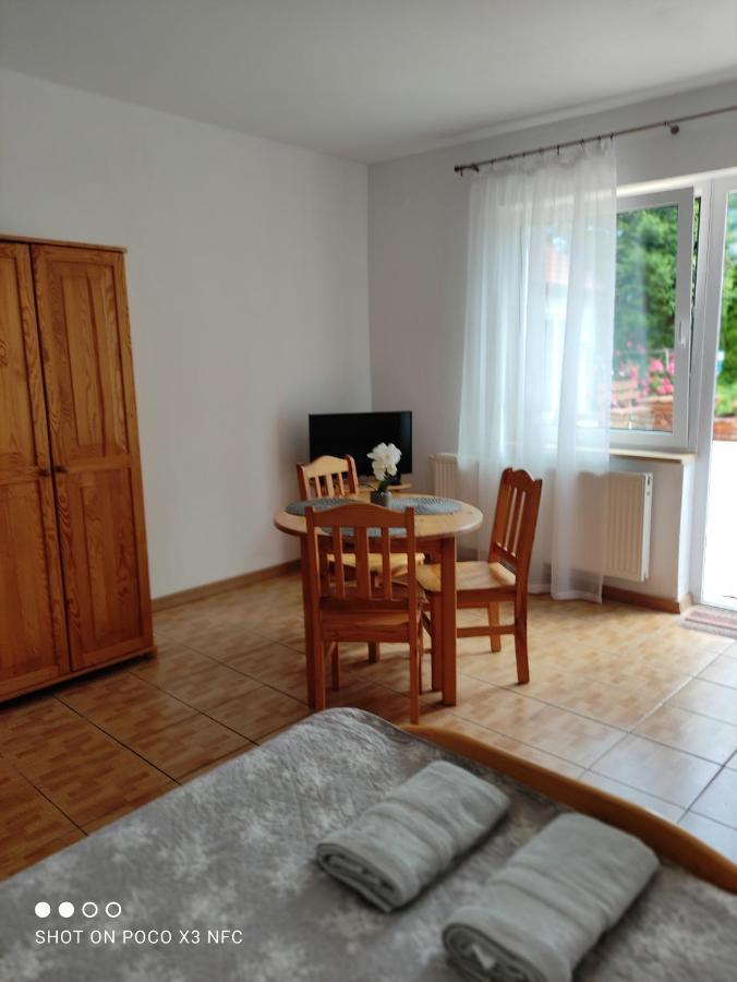 Chata Pod Roza Ledzin Exterior foto