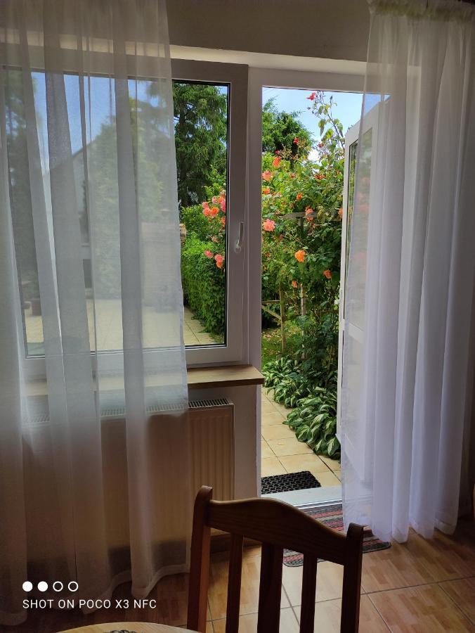 Chata Pod Roza Ledzin Exterior foto